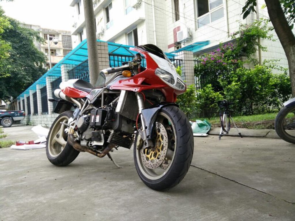 Customer photo review of Ducati Monster 659 696 795 796 1100 All Red Fairing Kit