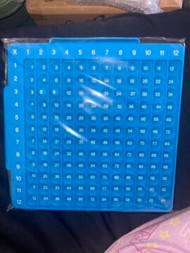 Customer photo review of MathPlay™ – Le kit ludique pour maîtriser les calculs en s’amusant