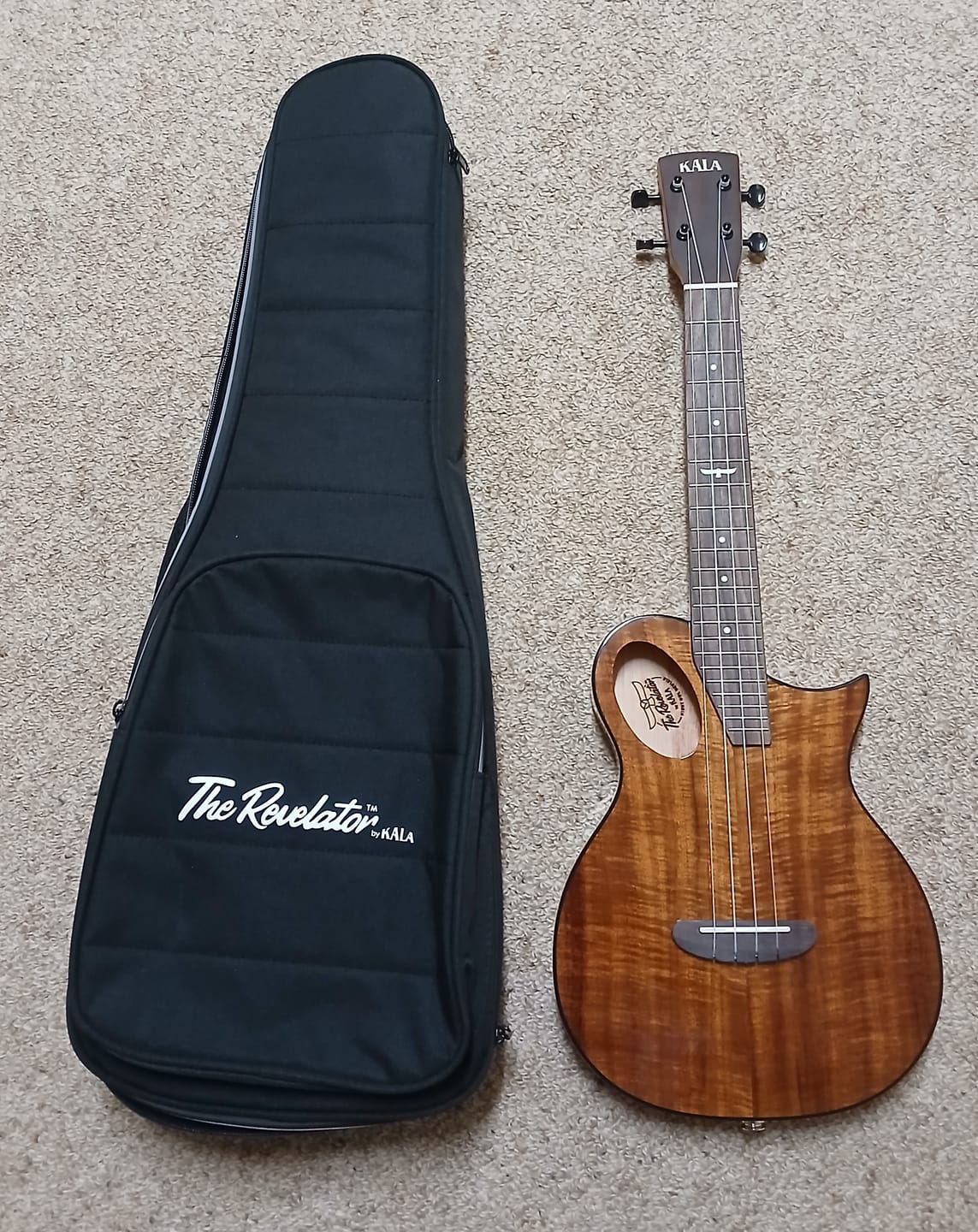 Customer photo review of KA-OWL–ACA–TE Acacia Wood Revelator® Night Owl Acacia Tenor Ukulele