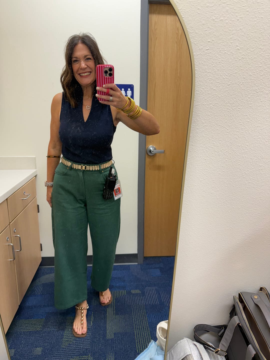 Customer photo review of SSYS Cropped Victoria Wide Leg Jeans In Hunter