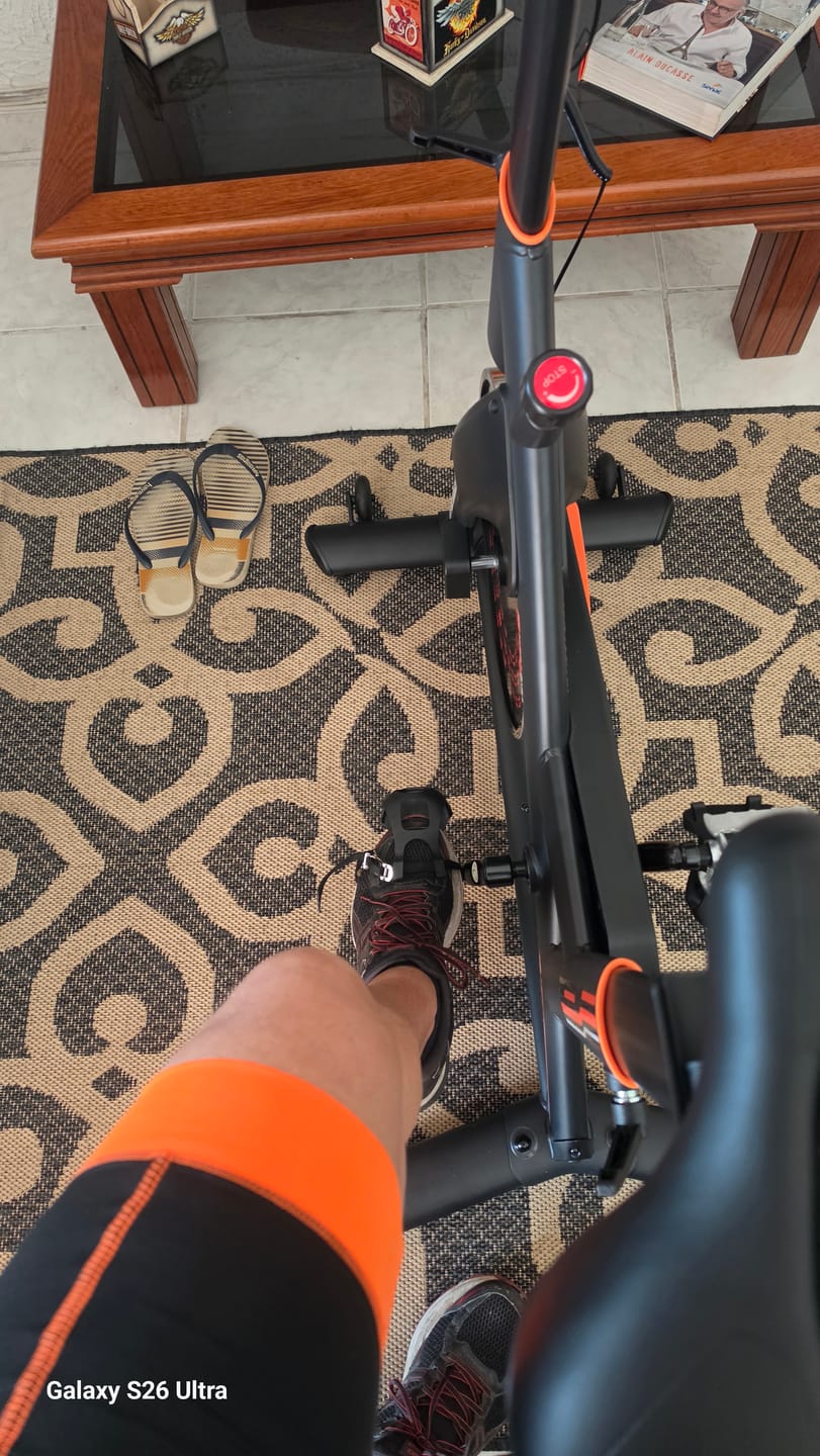 Customer photo review of Bike Spinning Smart Magnetic 6K | Resistência Magnética Potente | Banco Ultra Soft | Suporta 160 Kg