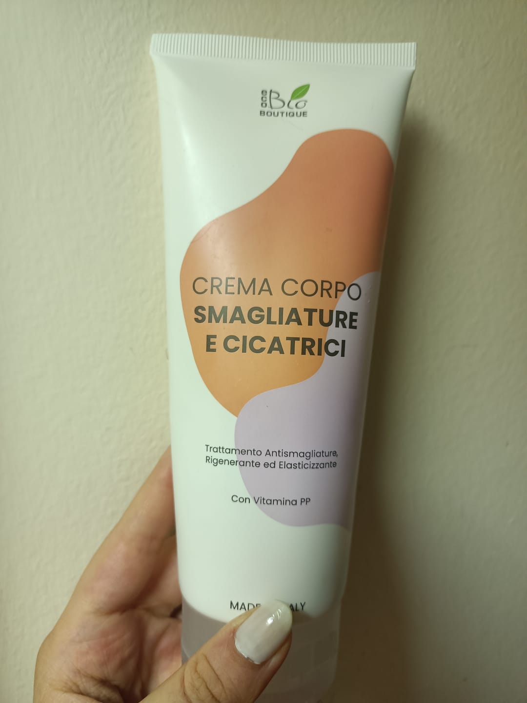 Customer photo review of Crema Corpo Smagliature e Cicatrici
