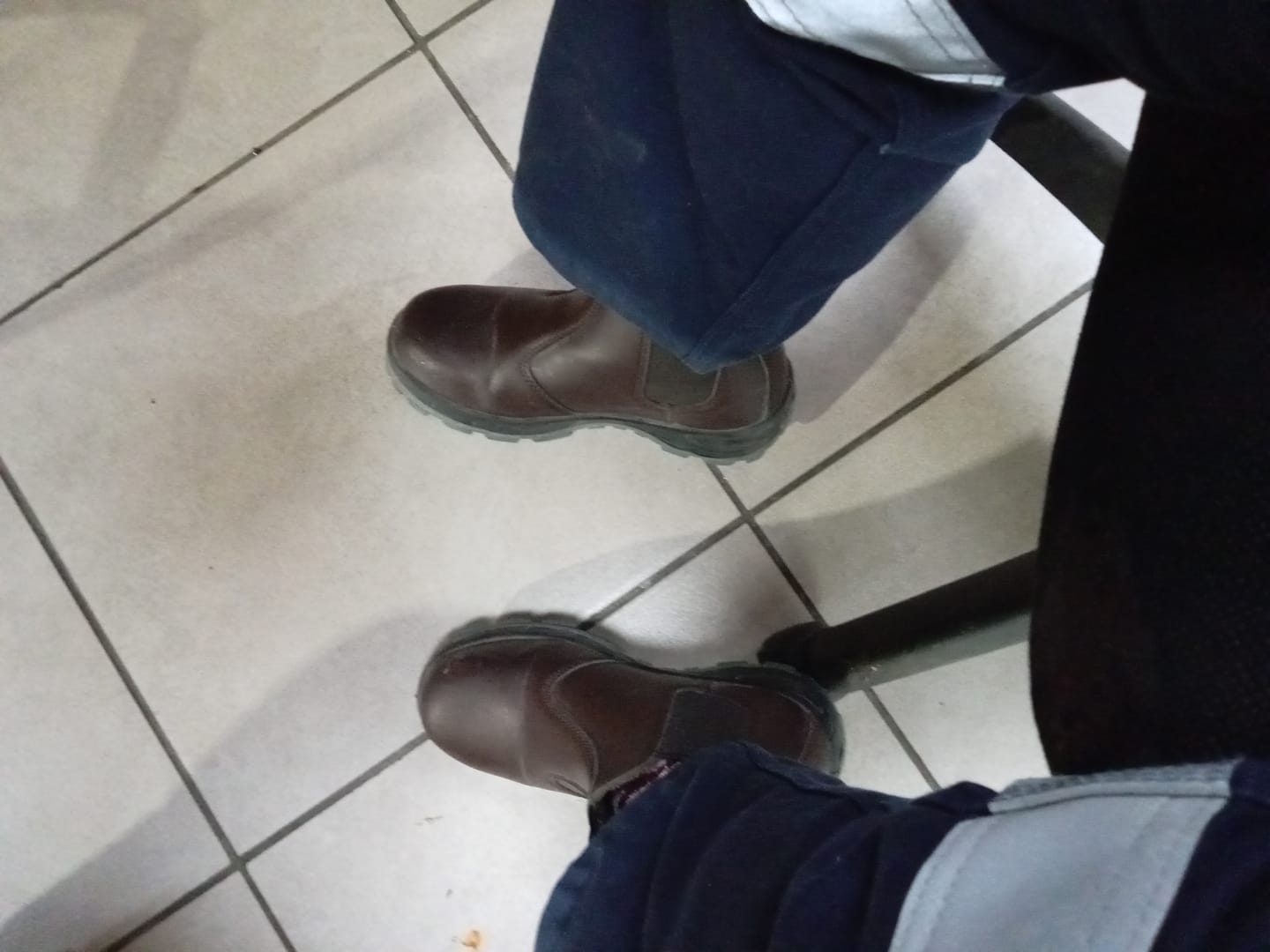 Customer photo review of Grittgear Mangano S1 Leather Safety Boot - Chocolate