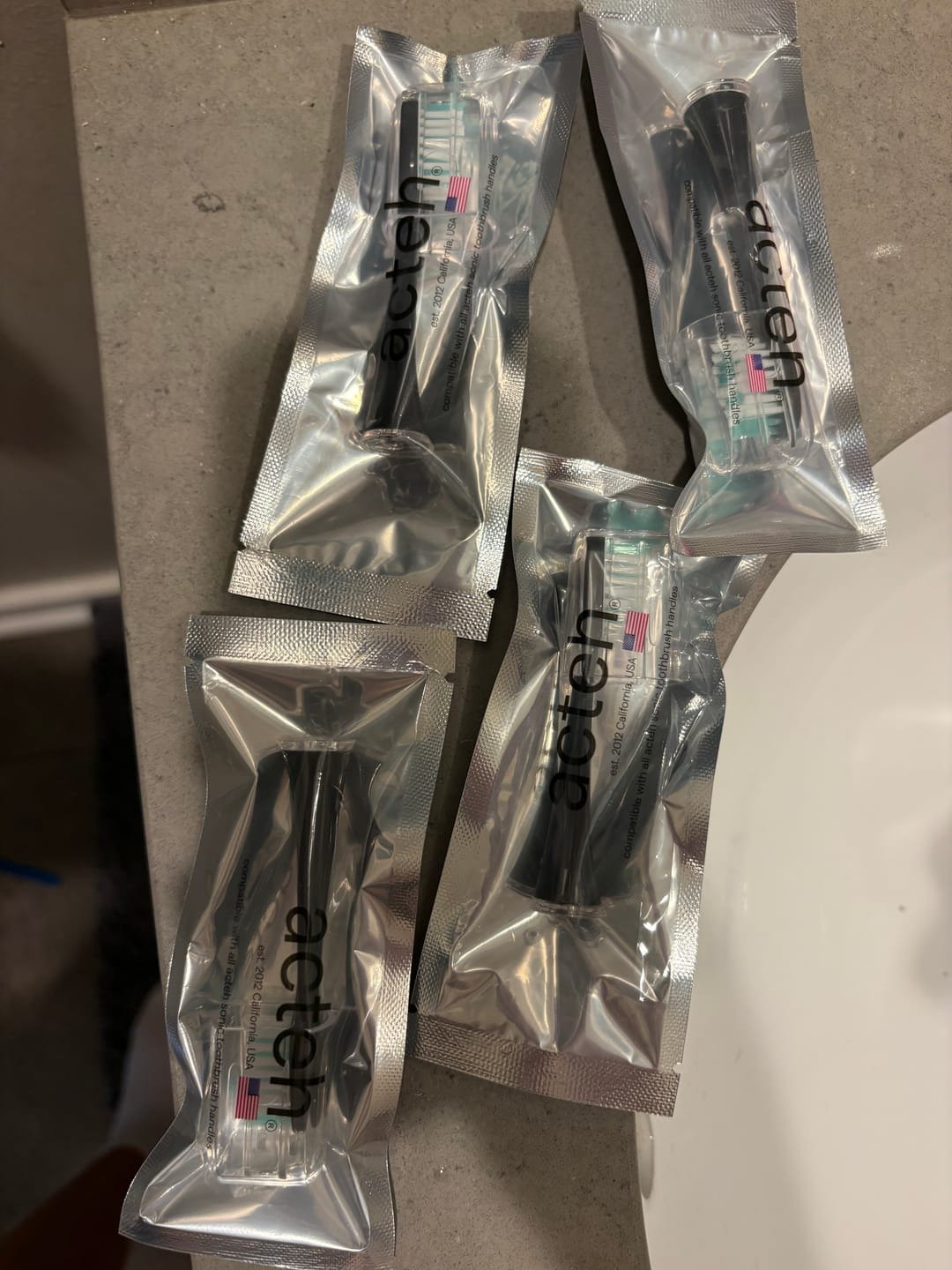 Customer photo review of JetWave Toothbrush Replacement Brush Heads