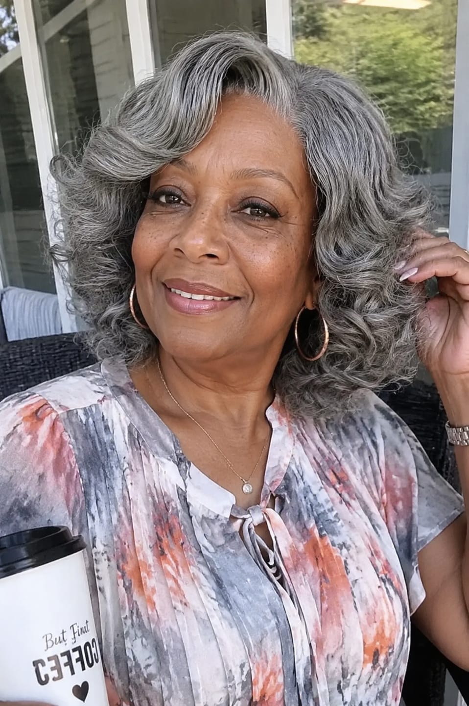 Customer photo review of Luvwin 5x5 Salt And Pepper Steel Grey Retro Waves Bob Wig For Black Women 100% Human Hair
