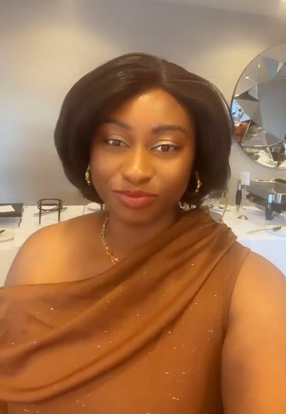 Customer photo review of Viva Color Hoop Earrings