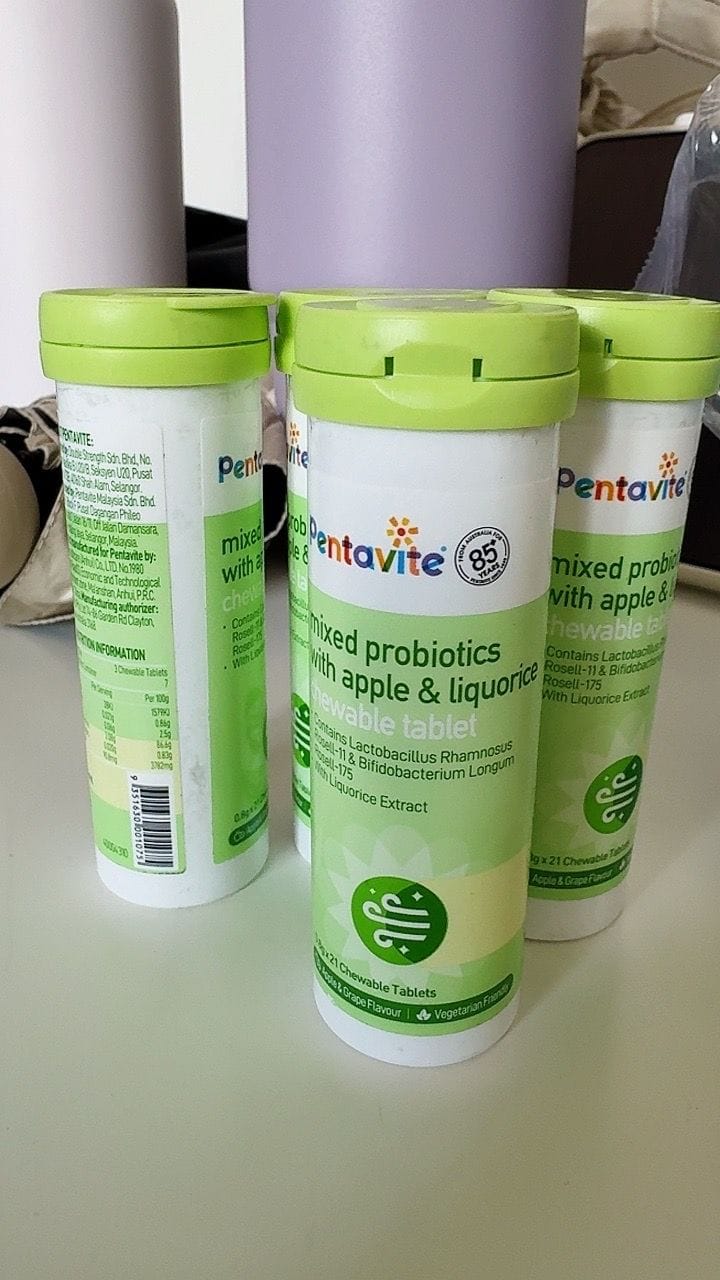 Customer photo review of Mixed Probiotics with Apple & Liquorice Chewable Tablet