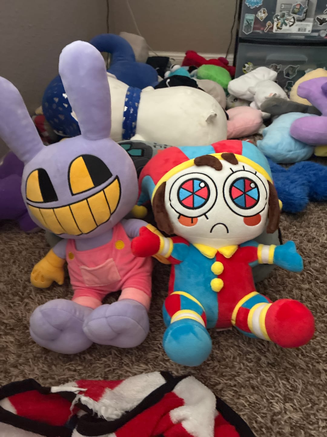 Customer photo review of Pomni Plush