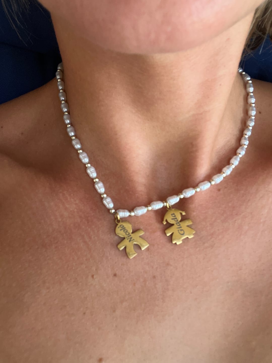 Customer photo review of Girocollo perline con bambini e incisione