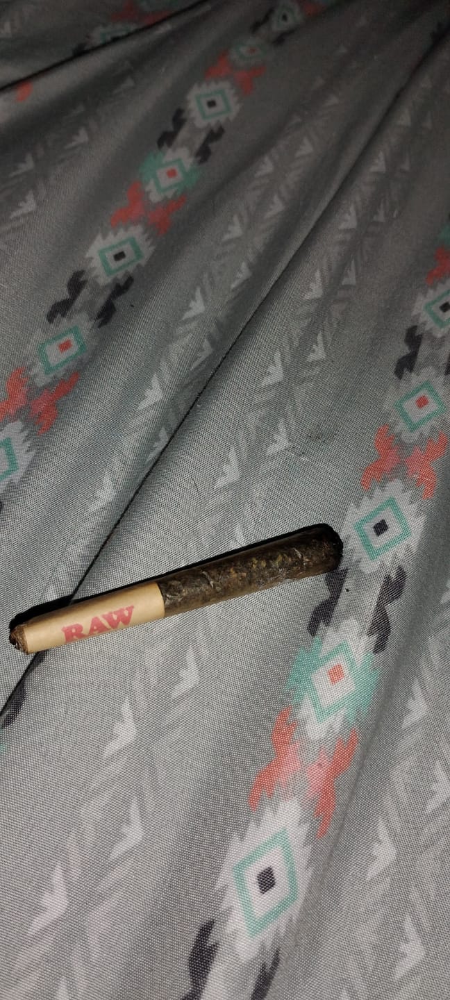 Customer photo review of Cheap THCA Pre-Rolls