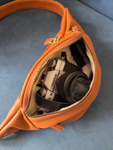 Customer photo review of LOULEX fanny pack mini
