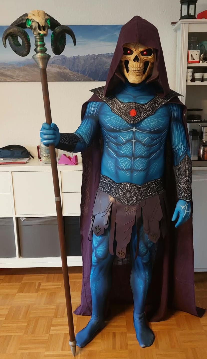 Customer photo review of Skeleton King blau Kostüm Set Masters of the Universe 2026 Skeleton Outfit