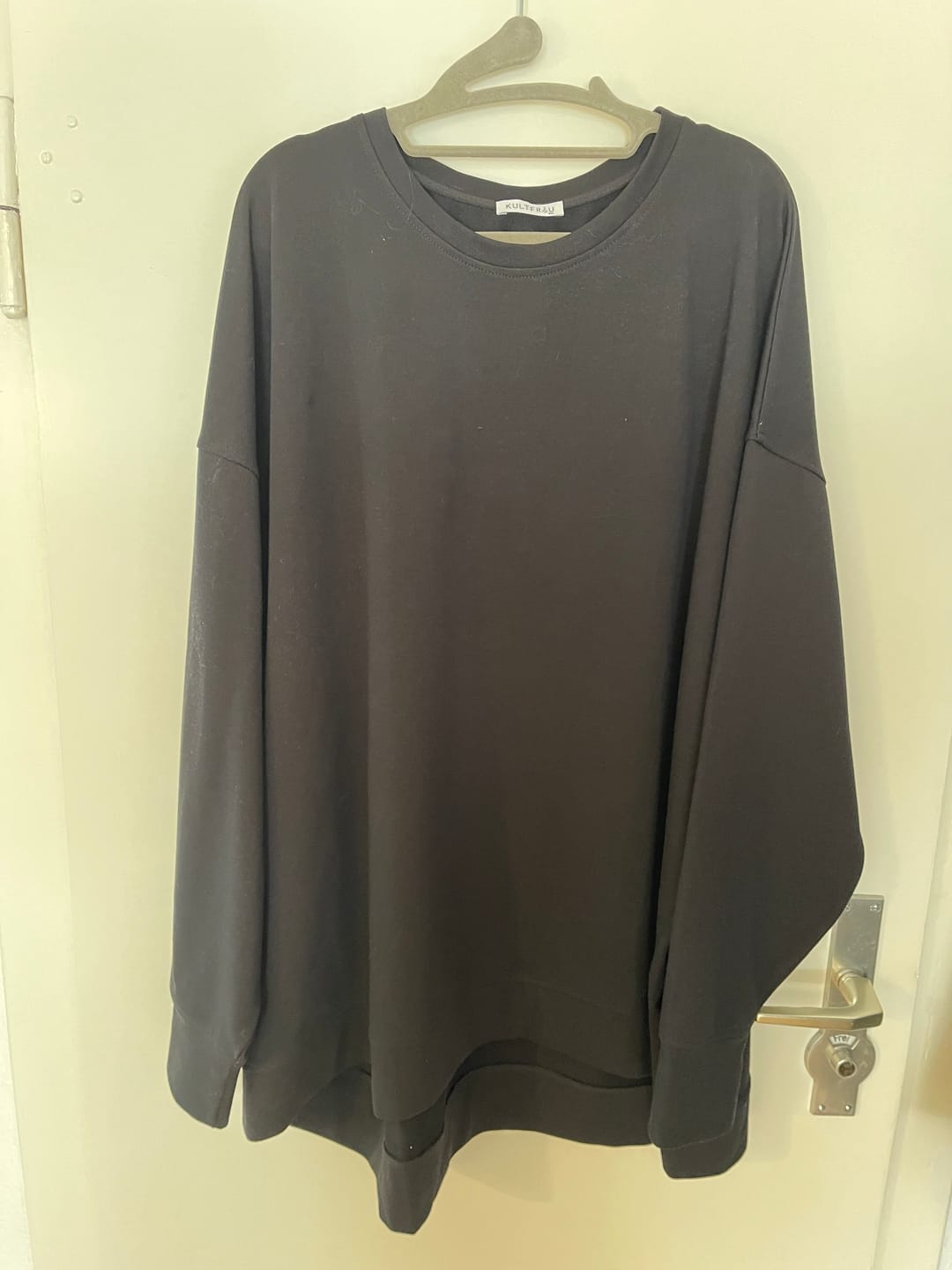 Customer photo review of EIREL Relaxed Sweater