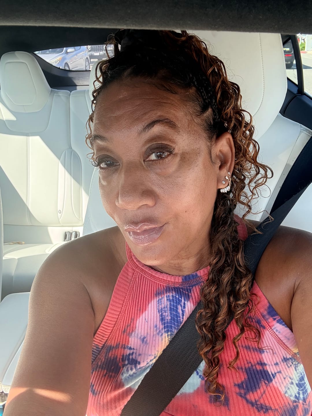 Customer photo review of #T1B/30 Light Brown Deep Wave Human Crochet Hair
