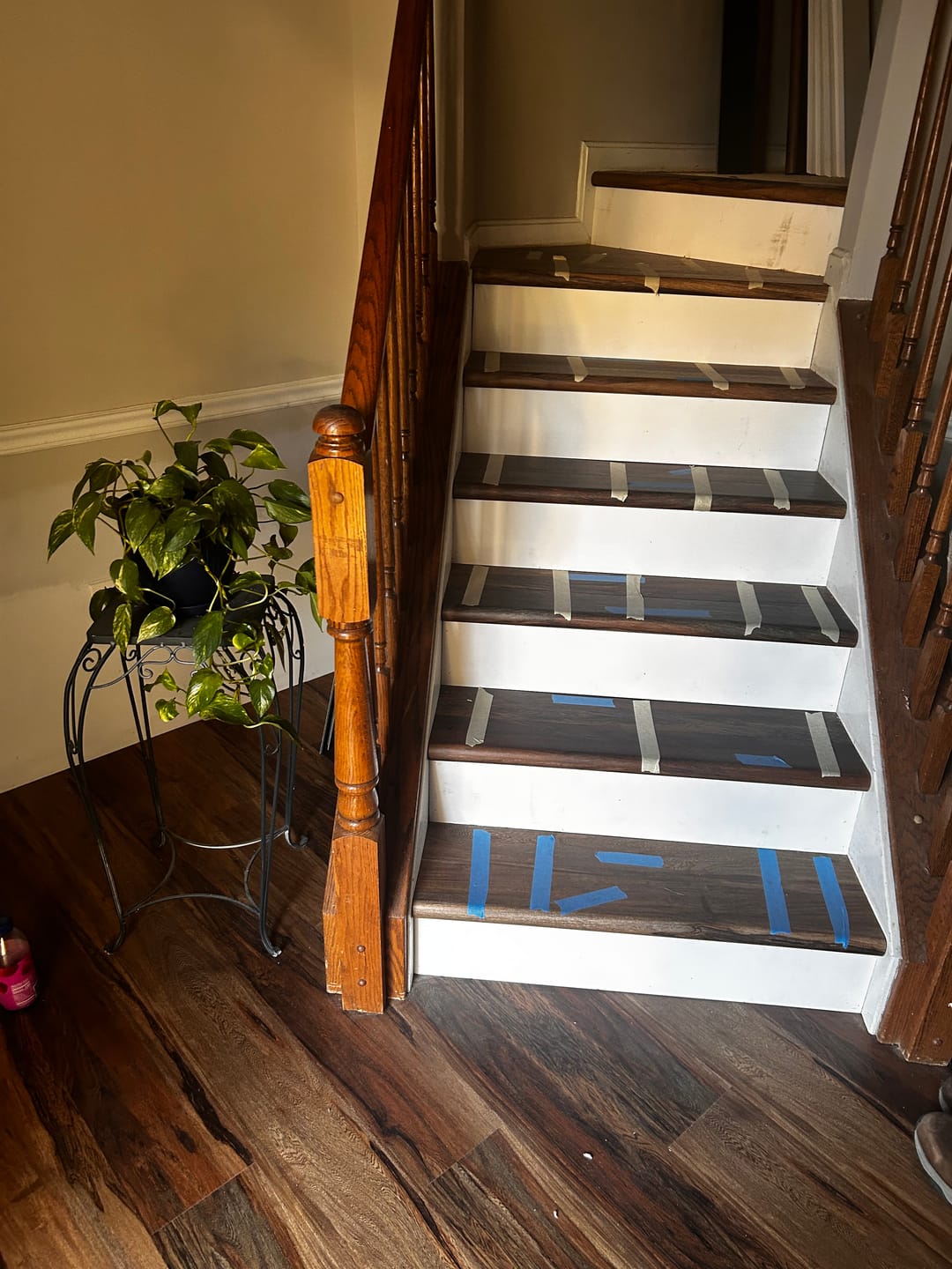 Customer photo review of Auburn Glen Stair Tread