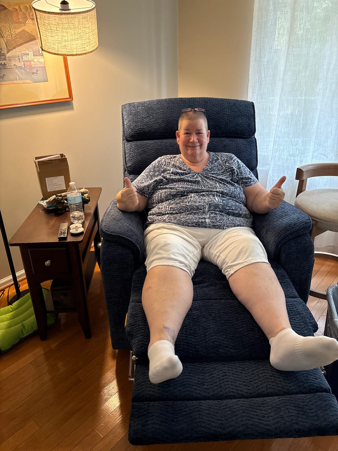 Customer photo review of 9188ET Big & Tall Power Lift Recliner – Dual Motor, 400LBS, Lay Flat, Heat & Massage