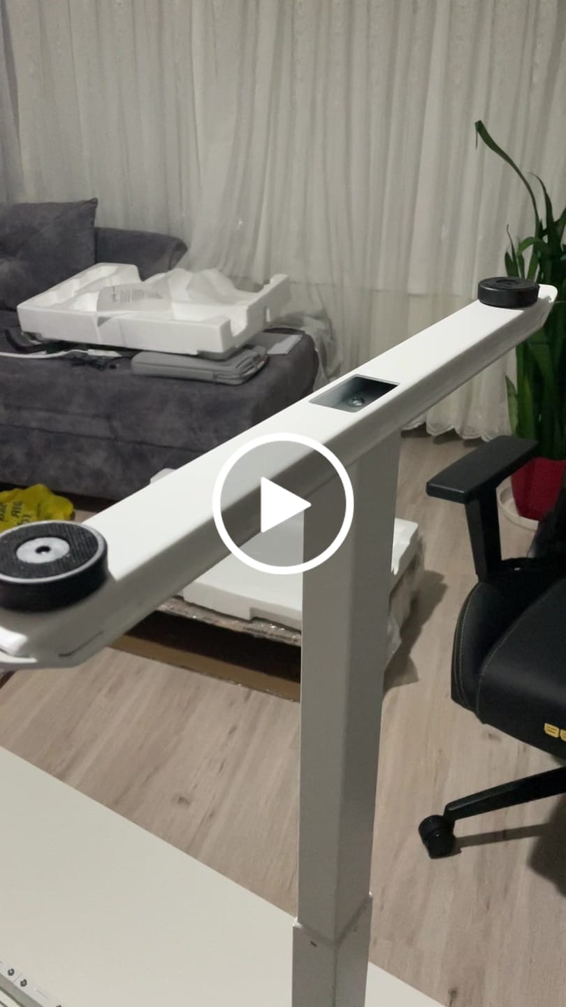 Customer video review of Spyne Atlas Tek Motorlu Yükseklik Ayarlı Masa