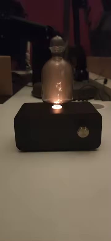 Customer photo review of ESSENCE™ — Diffuseur d’huiles essentielles par nébulisation