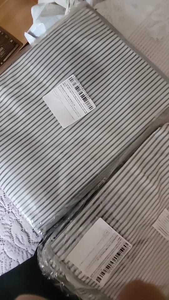 Customer photo review of UnderBed Storage Bag