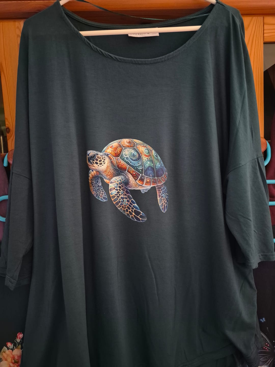 Customer photo review of Bügelbild Schildkröte Azura Panzer aus Träumen