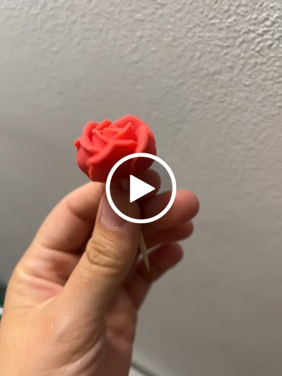 Customer video review of Colorante líquido para velas CORAL