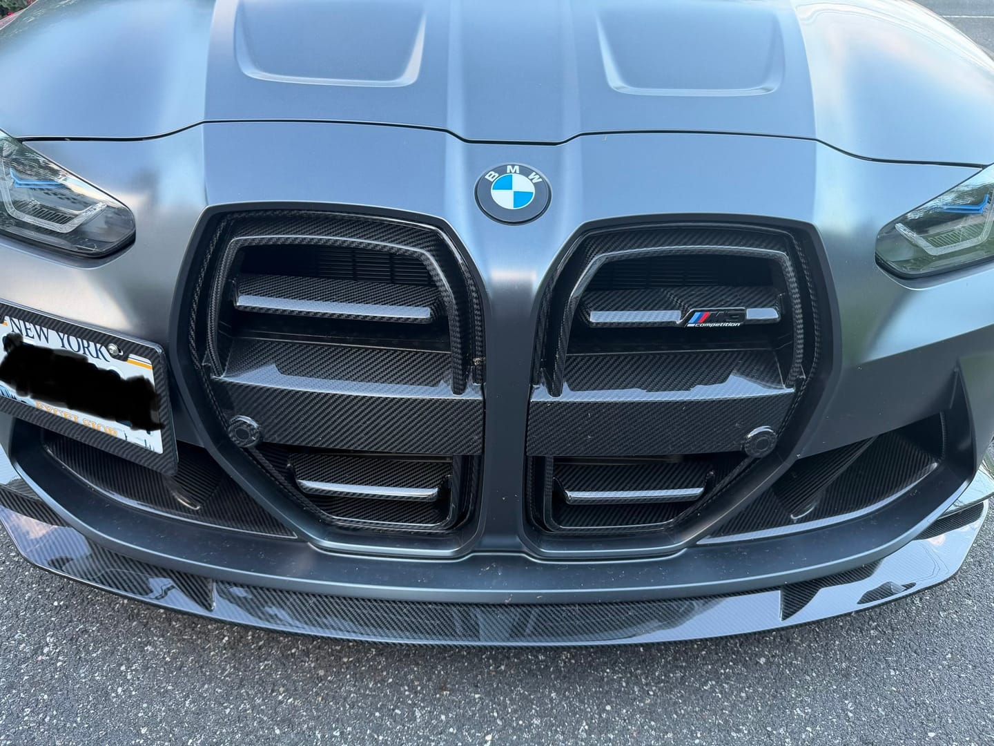 Customer photo review of SooQoo BMW M3/M4 SQ Aero Front Grille In Gloss Pre Preg Carbon Fibre (G80/G81/G82/G83)
