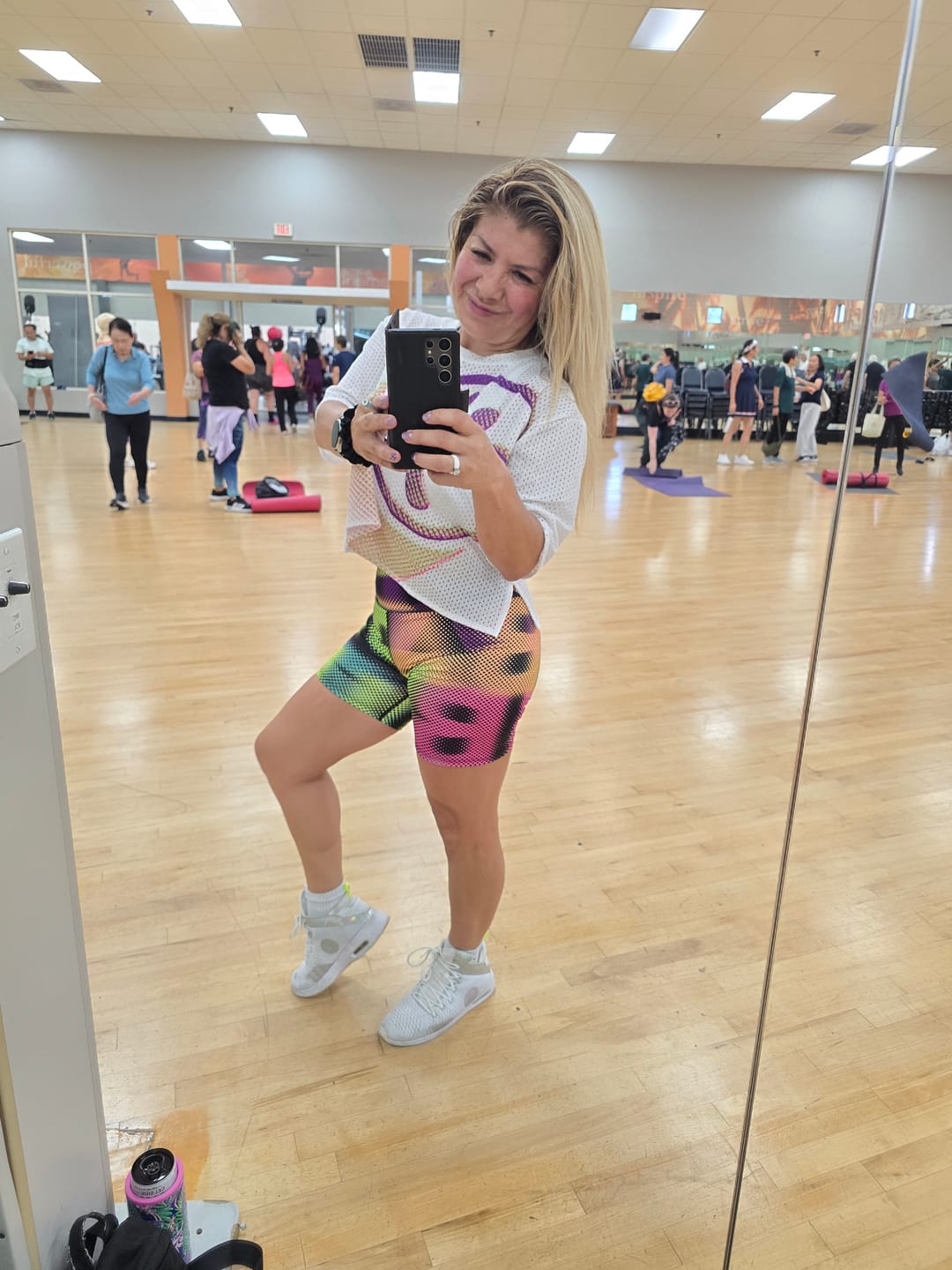 Customer photo review of Electric Feel Mesh Boxy Crop Top