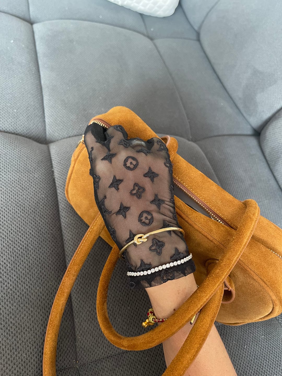 Customer photo review of Eternity Gold Bracelet