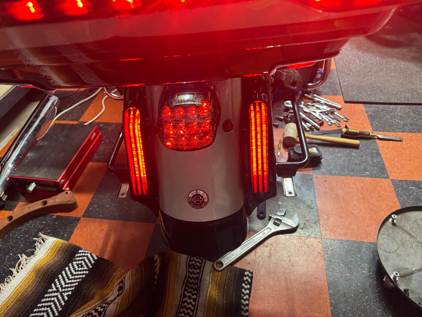Customer photo review of HR3 LED Light For Rear Fender Fascia For Harley Touring 2014-2023