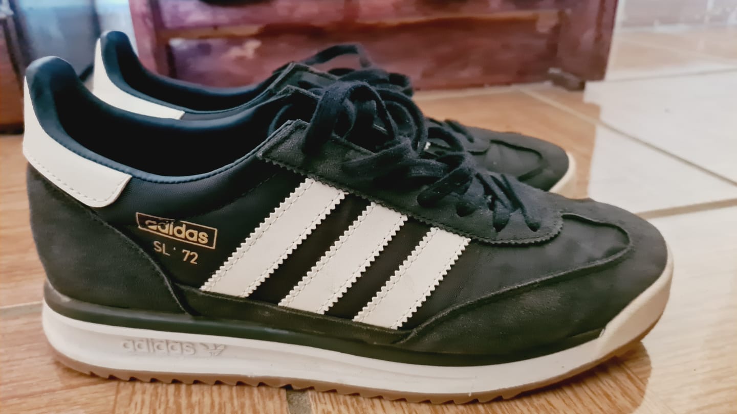 Customer photo review of Tenis SL 72 Negro Blanco Importado