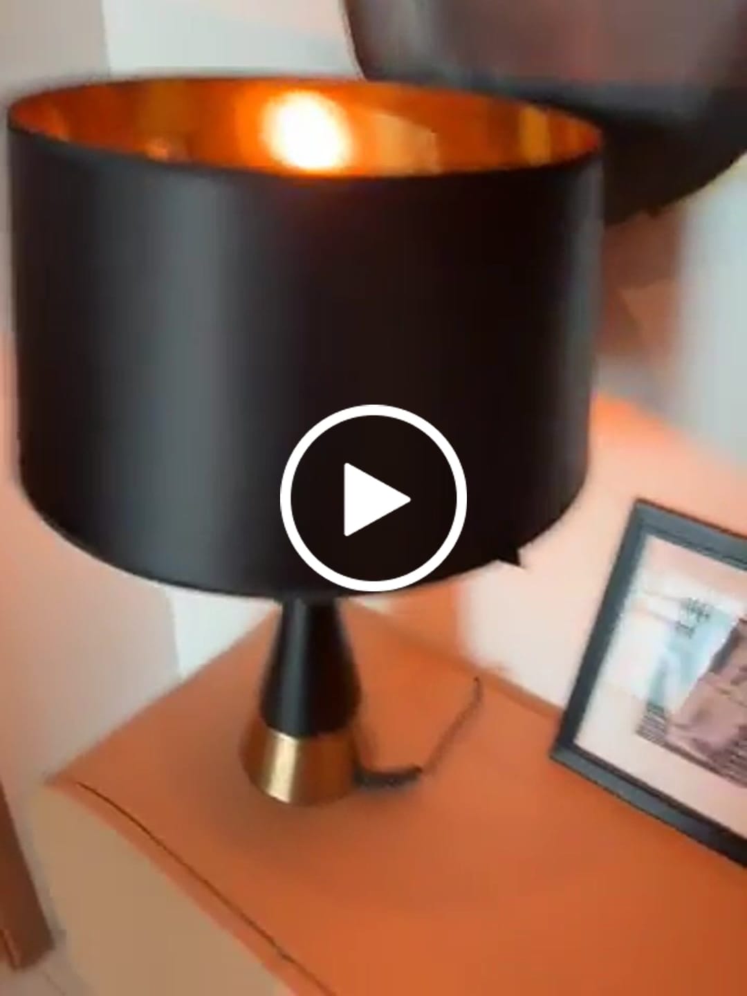 Customer video review of Modern Table Lamp Cl1168T-B