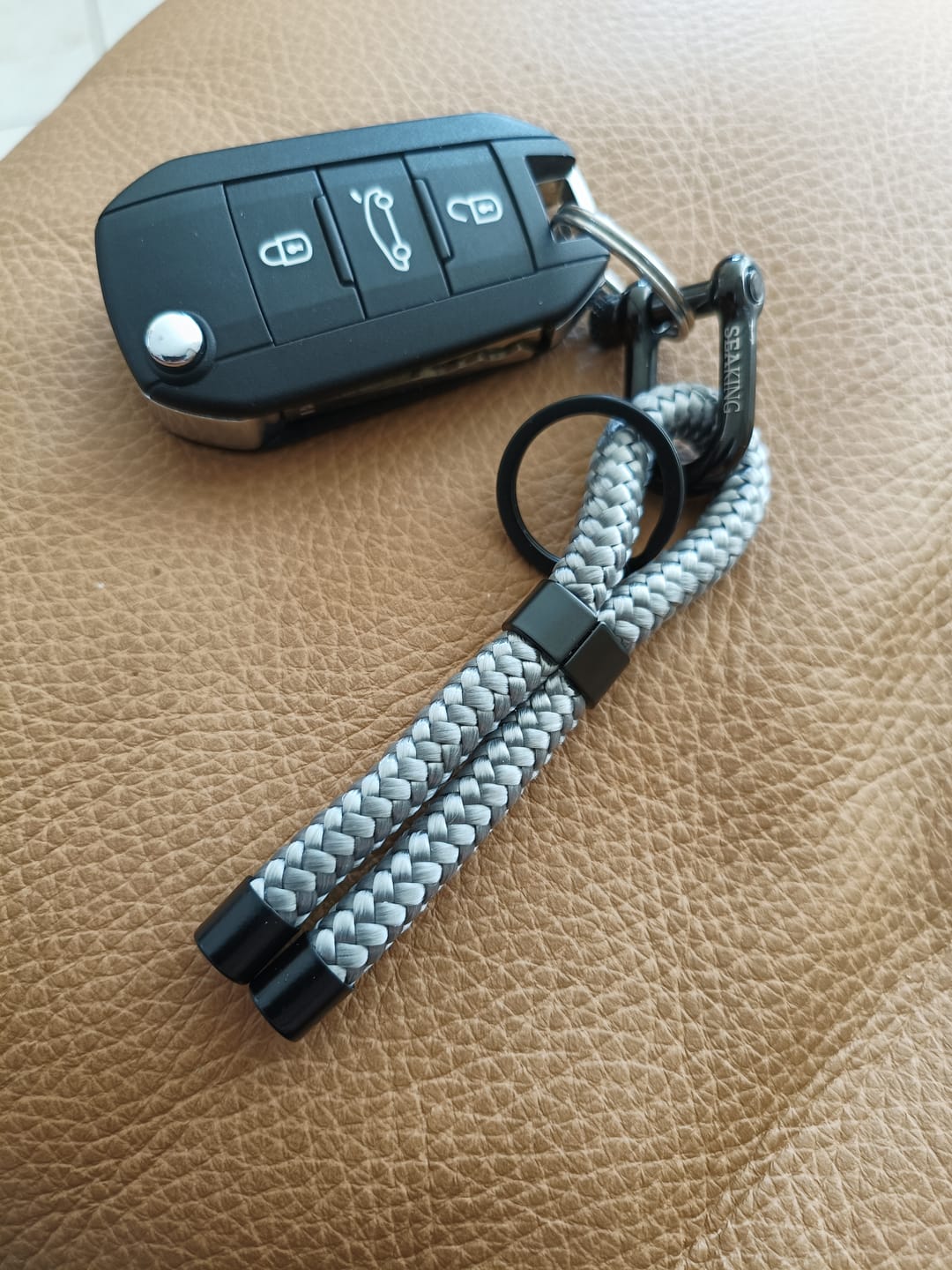 Customer photo review of SeaKing Schlüsselanhänger "BLACK KNIGHT"