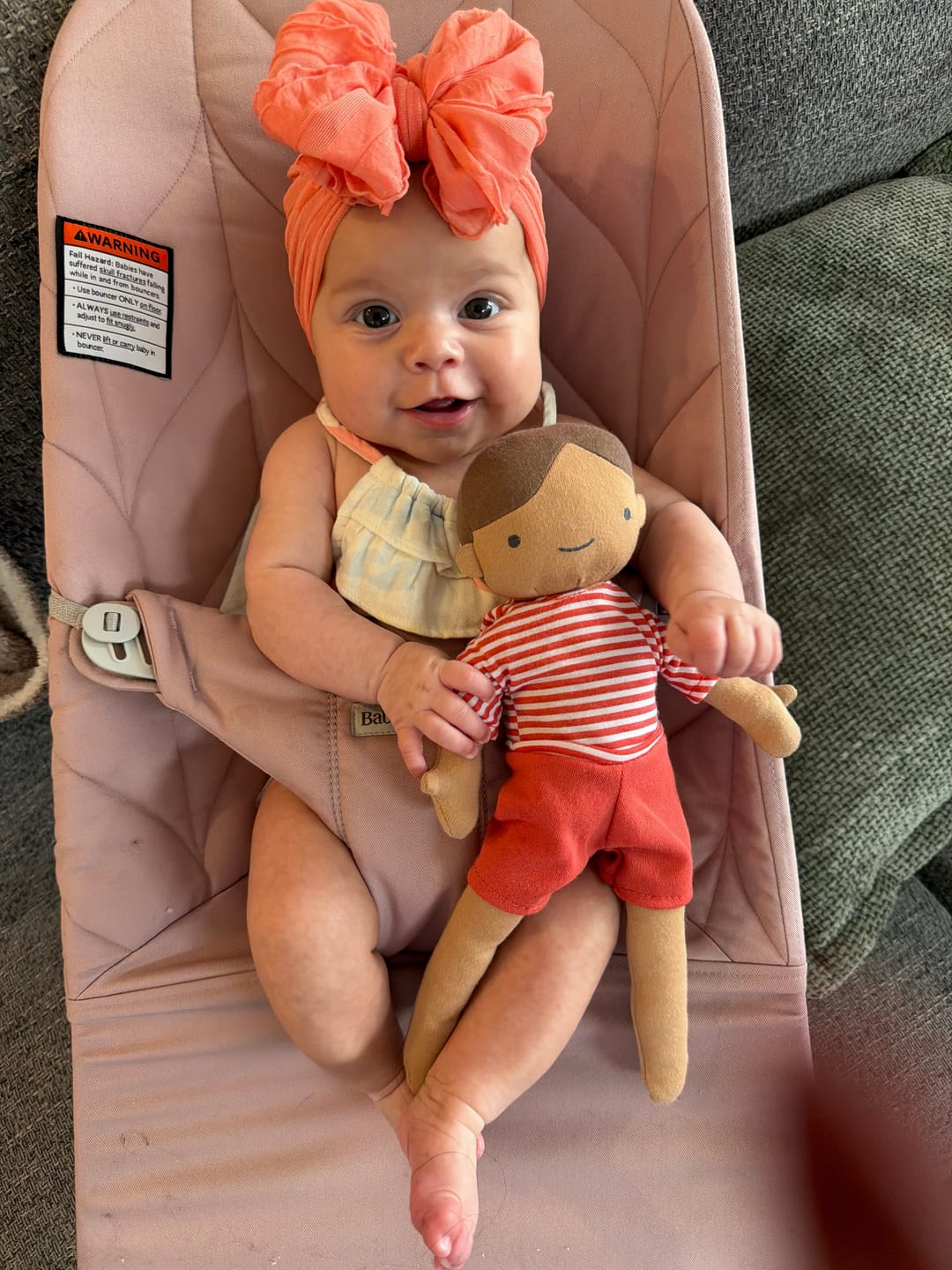 Customer photo review of Coral | Signature Ruffled Baby Headband