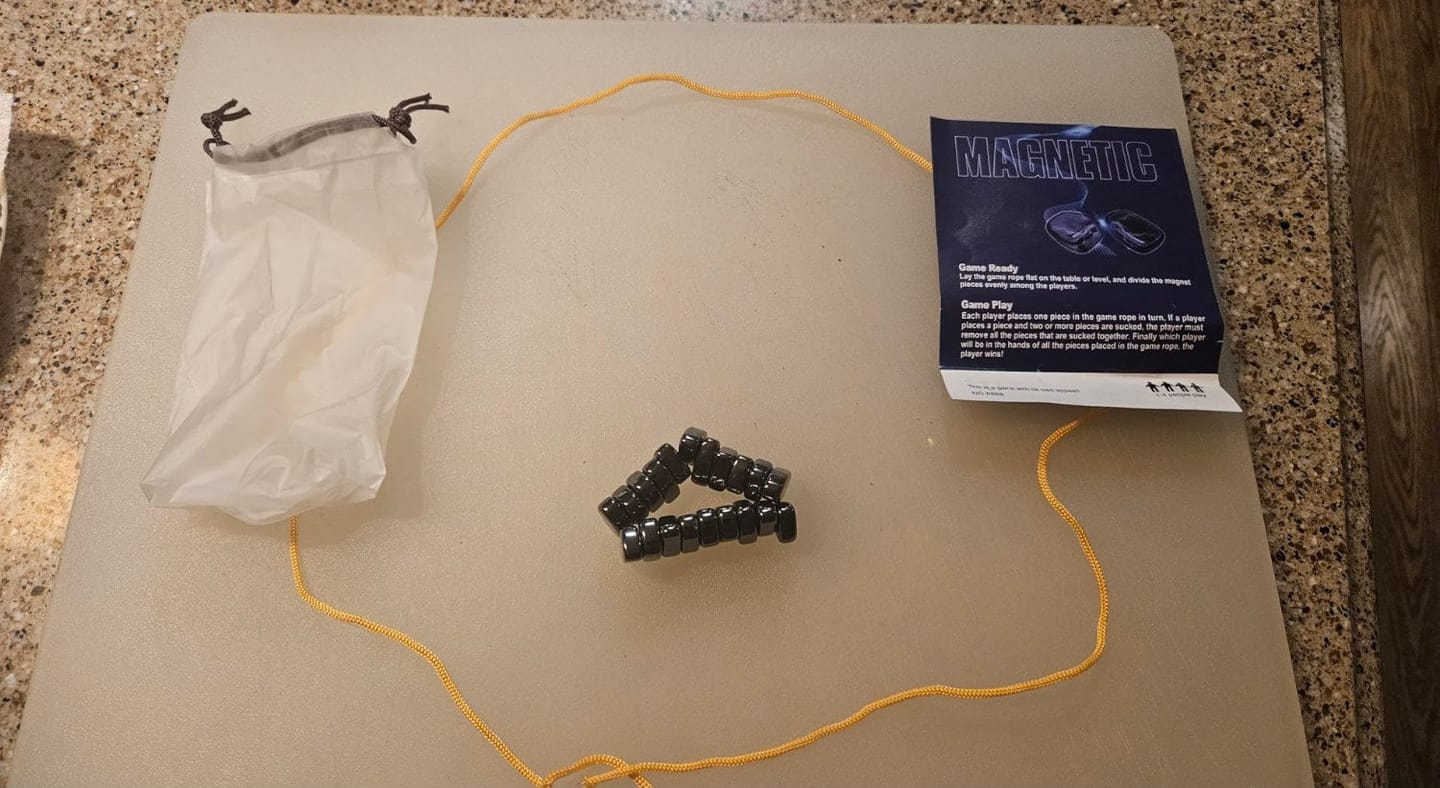 Customer photo review of Magnetisches Schachspiel klappbar | Reiseschach Strategiespiel Familie