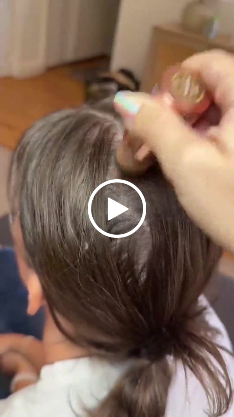 Customer video review of Stick Corrector de Raíces y Canas