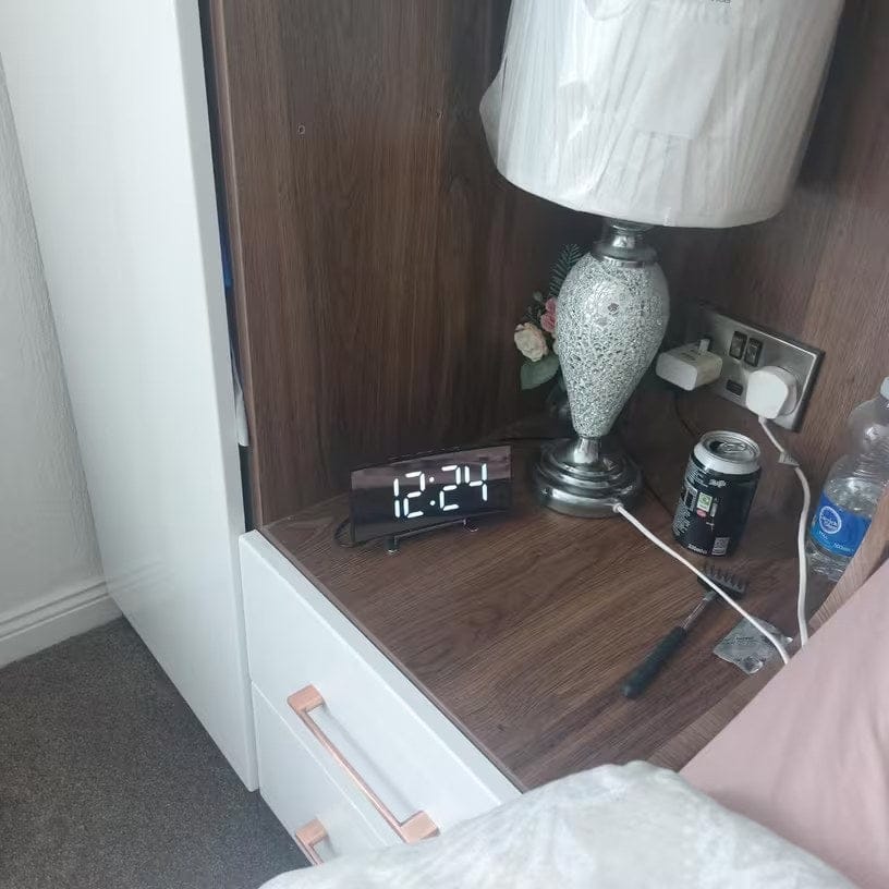 Customer photo review of MirrorClock | Digitaler LED Spiegel Wecker