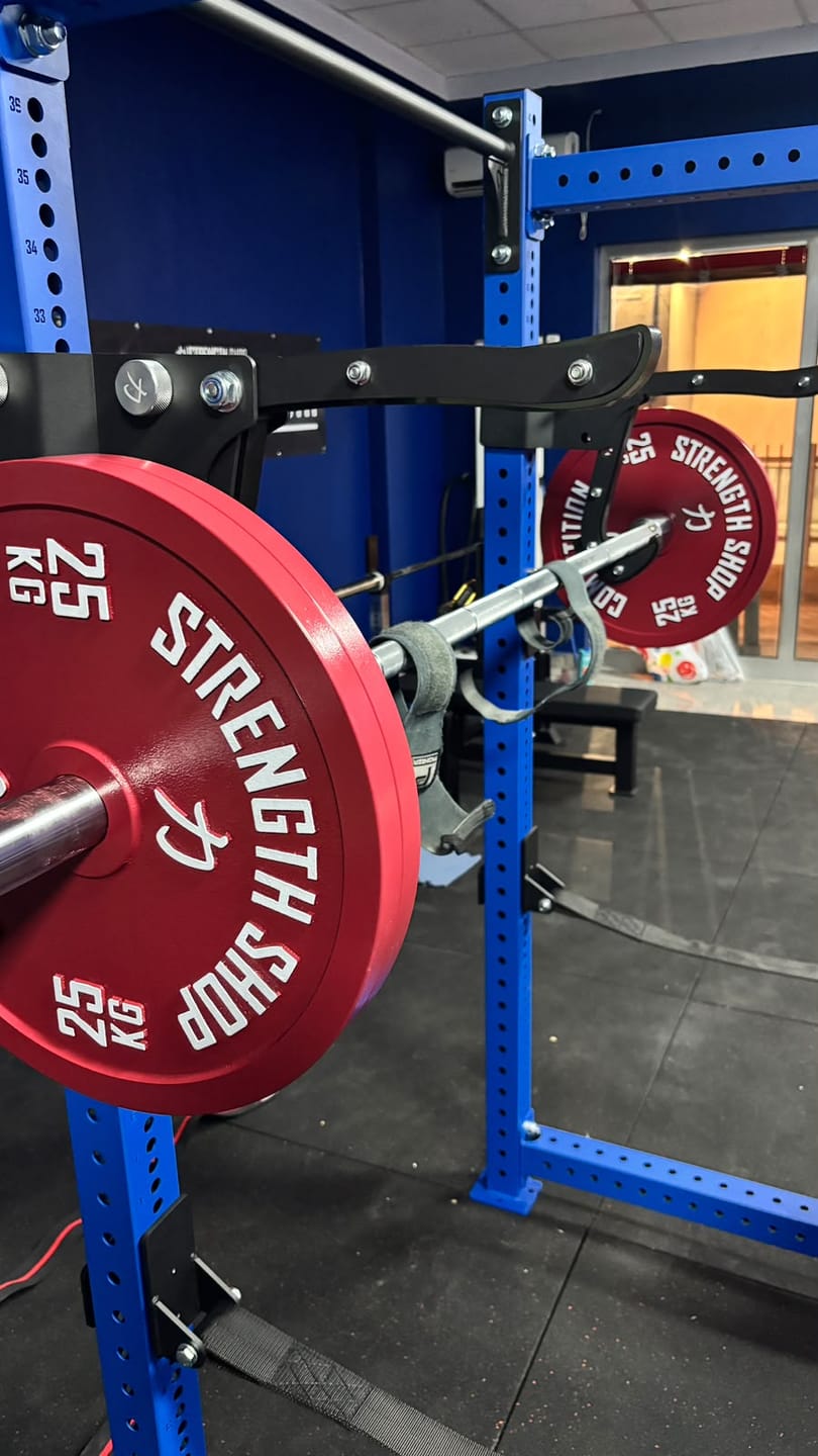 Customer photo review of Riot Squat Bar - 35mm, 25 kg - Fully Knurled
