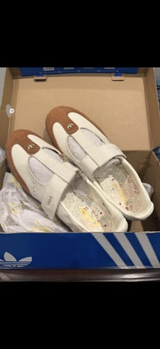 Customer photo review of adidas Samba Jane Off White Gum Women's