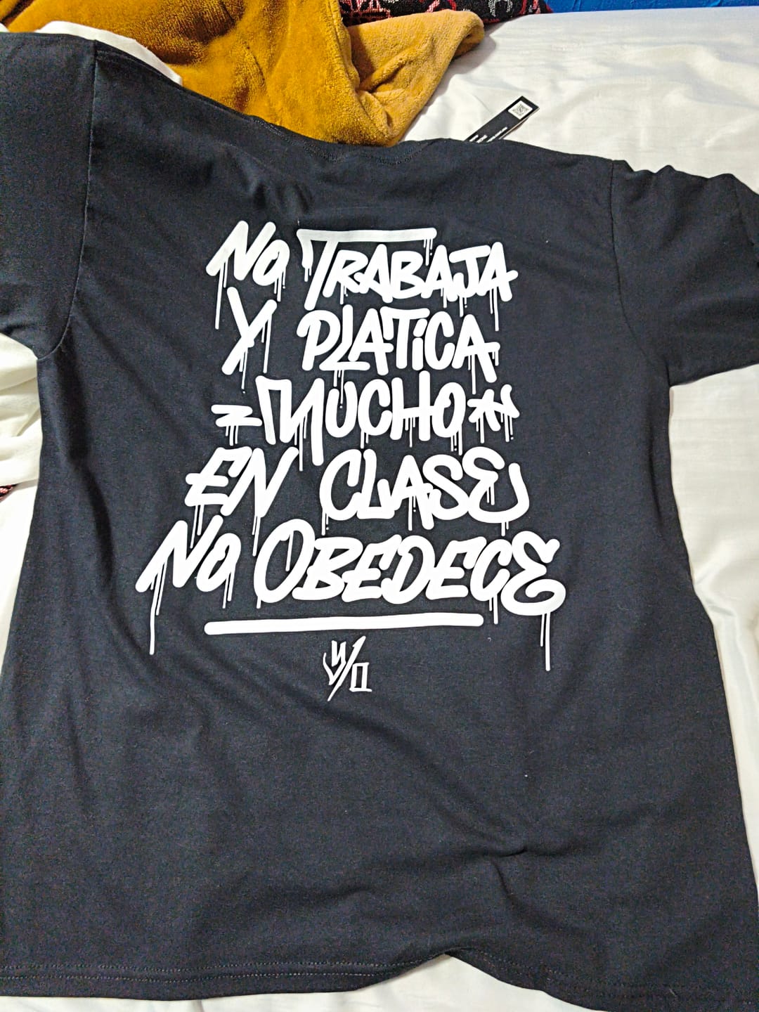 Customer photo review of No Trabaja Tee