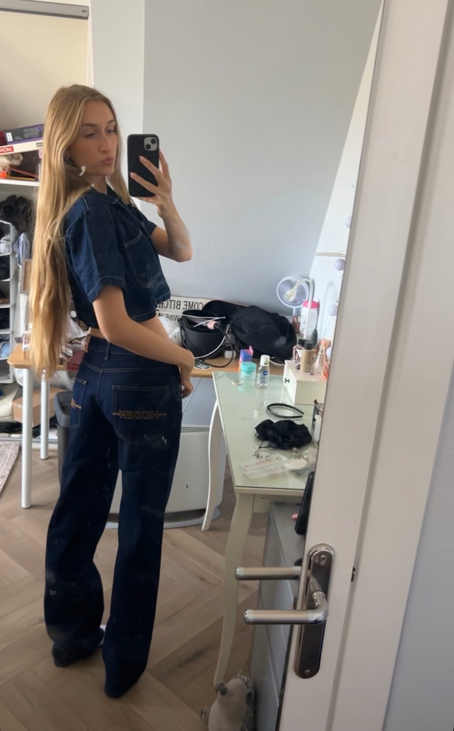 Recenzja zdjęciowa klienta dotycząca dżinsów LOGO STITCH INDIGO