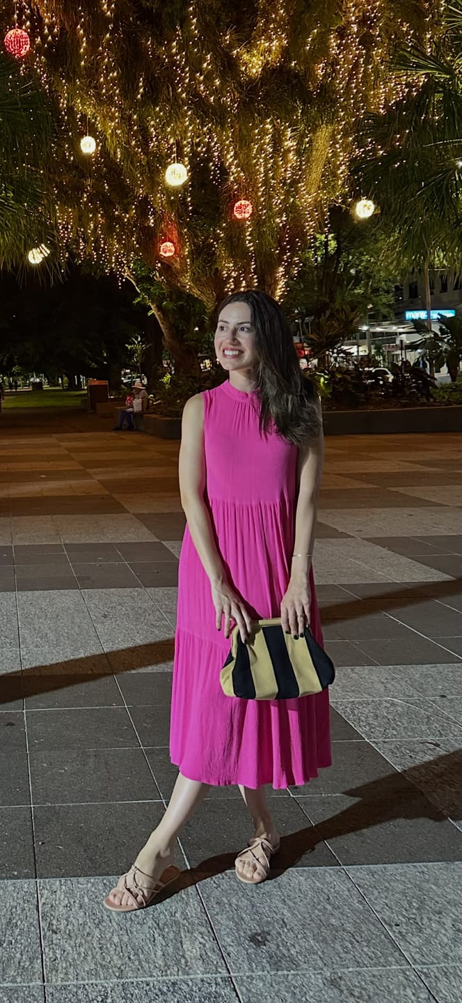 Customer photo review of Black and Camel Striped - Crochet Clutch