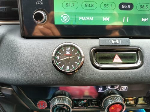 Customer photo review of Orologio Premium in Quarzo per Auto