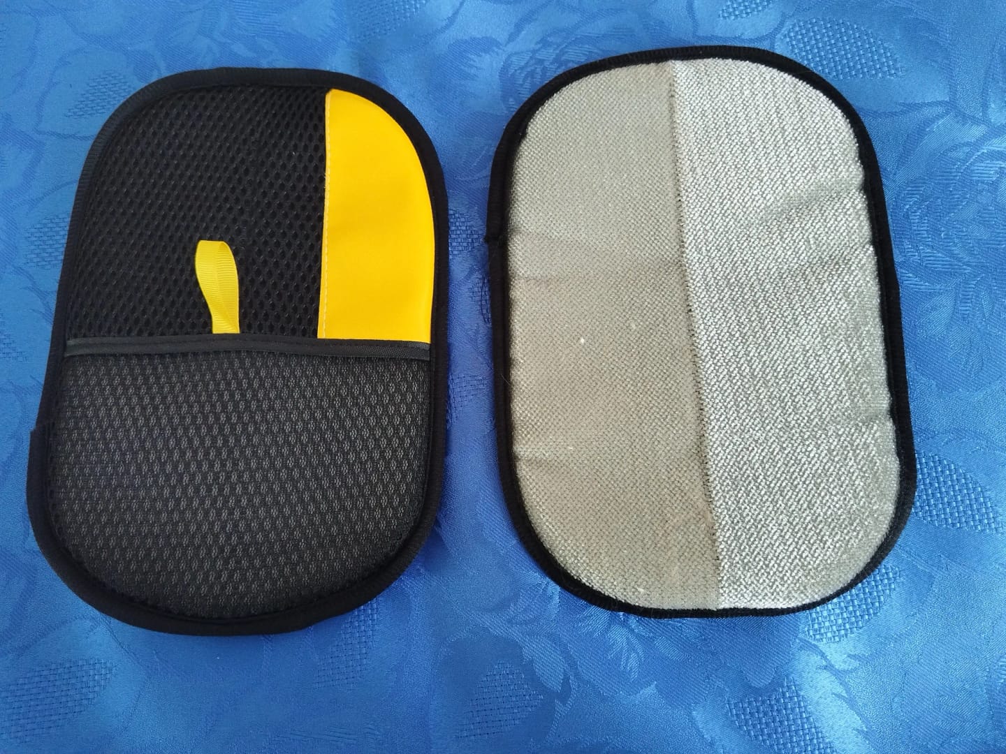 Customer photo review of FurFree™ Pet Hair Removal Glove