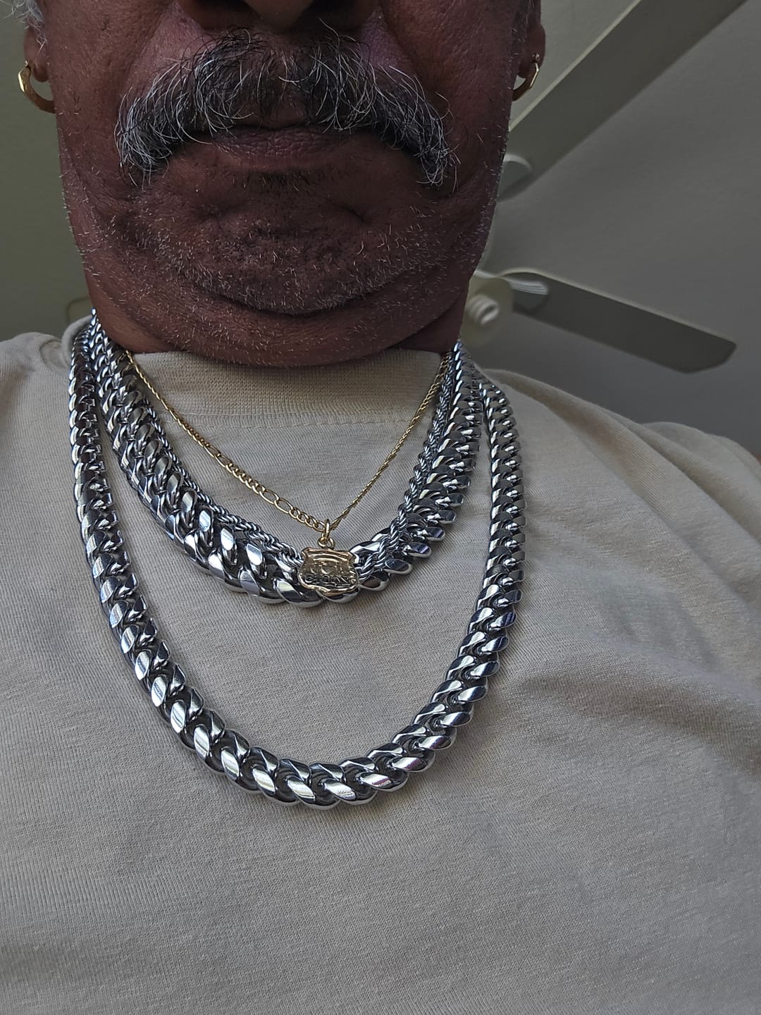Customer photo review of Cuban Gold (8mm)