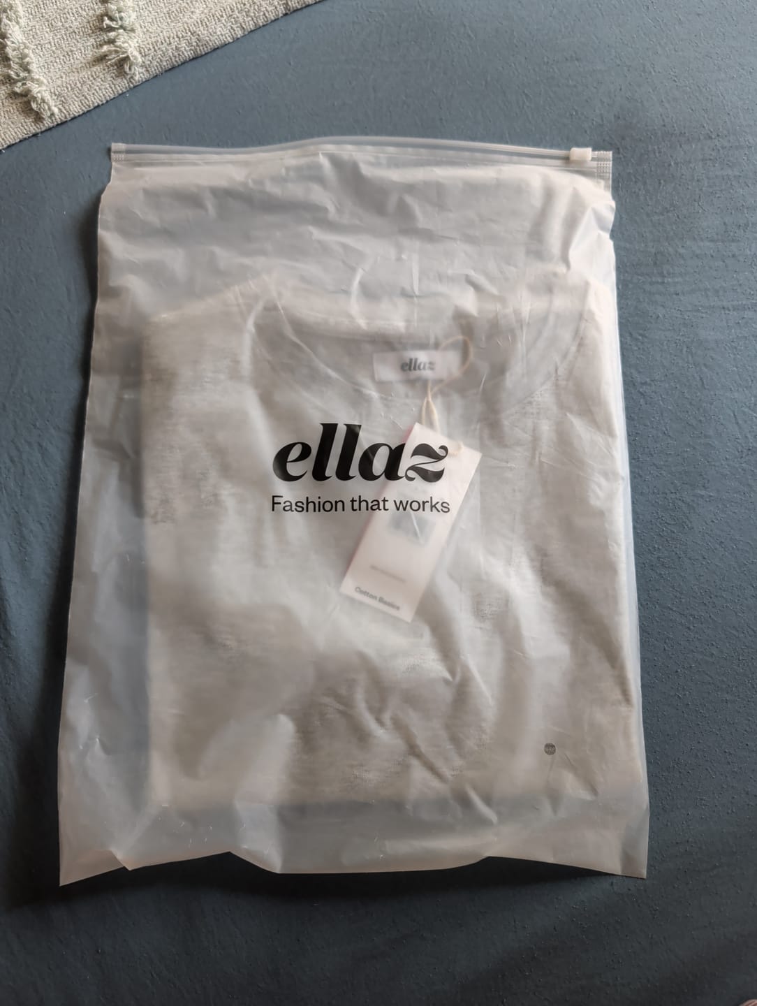 Customer photo review of T-shirt Regular Fit Cotton