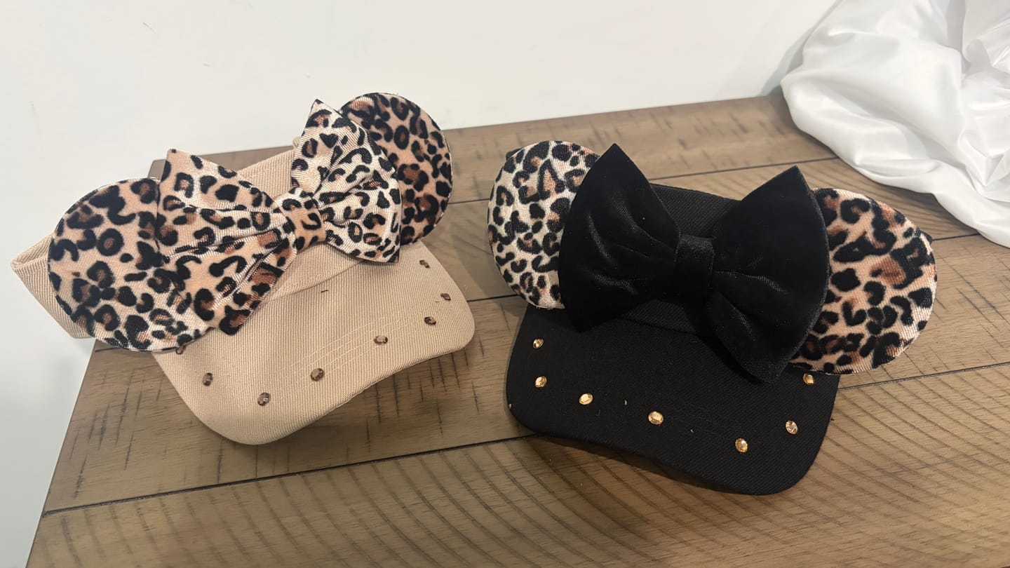 Customer photo review of Safari Velvet Visor