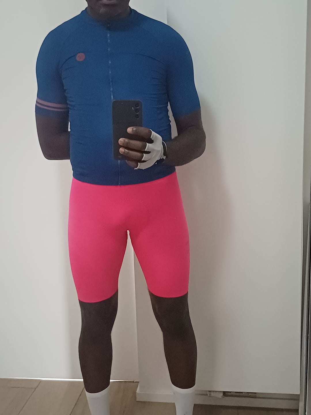 Customer photo review of LIFTTINT 4.X BIB SHORTS - MAGENTA