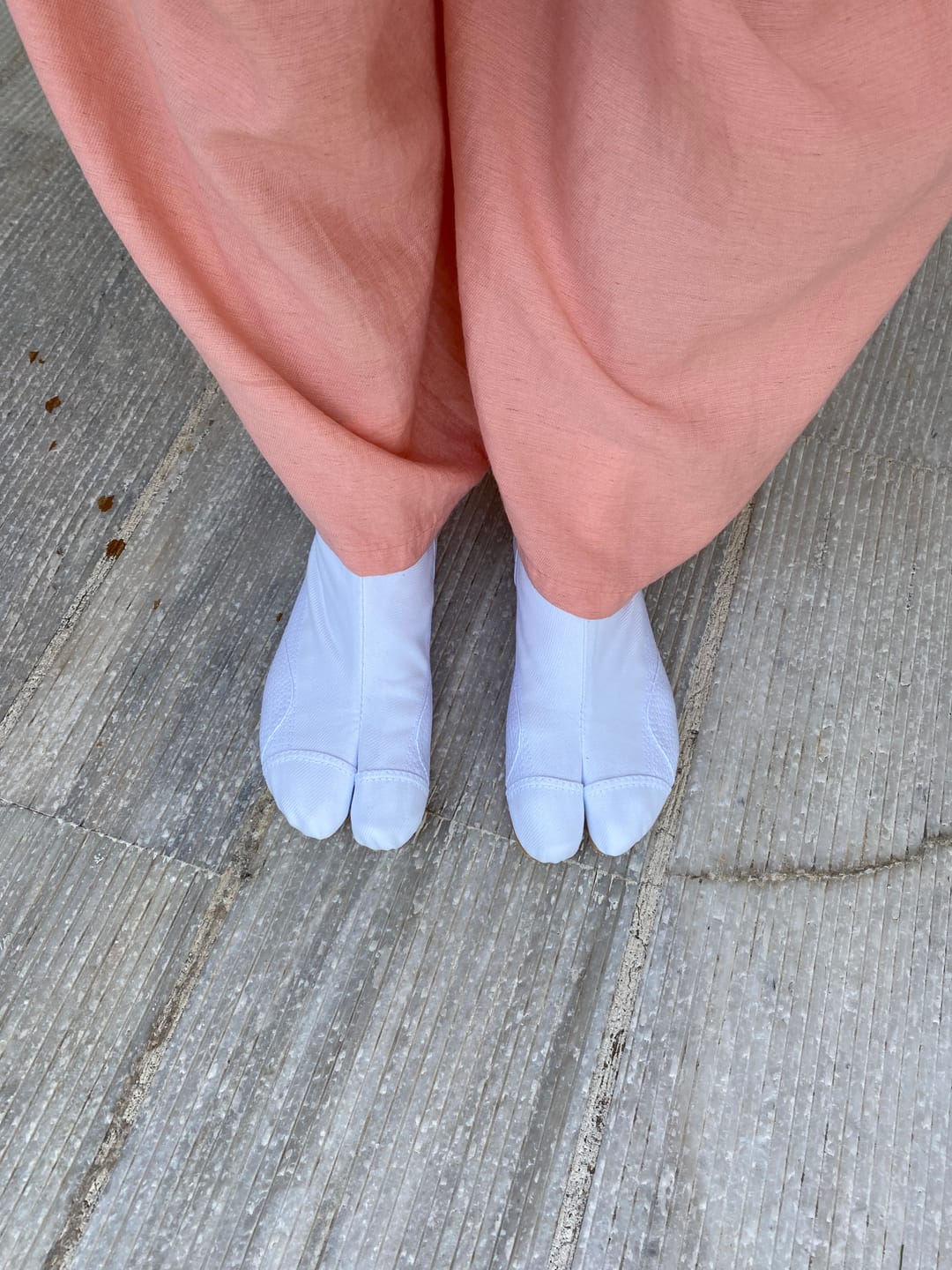 Customer photo review of Tabi Boots 5-Hook – White – Matsuri Tabi (0505-105)