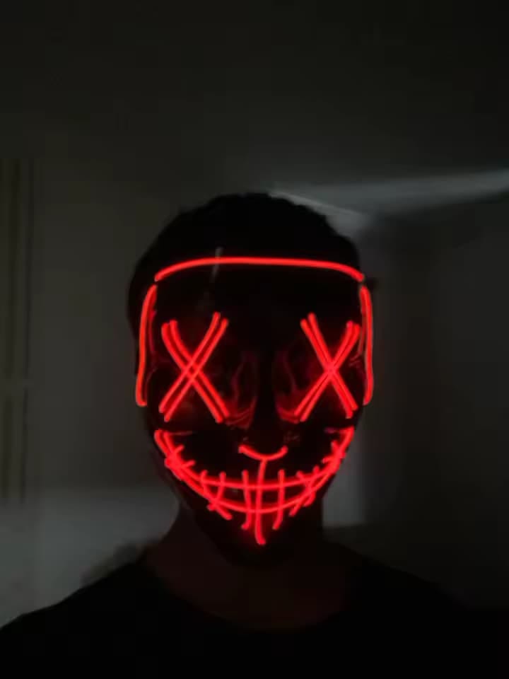 Customer photo review of Masque la Purge LED