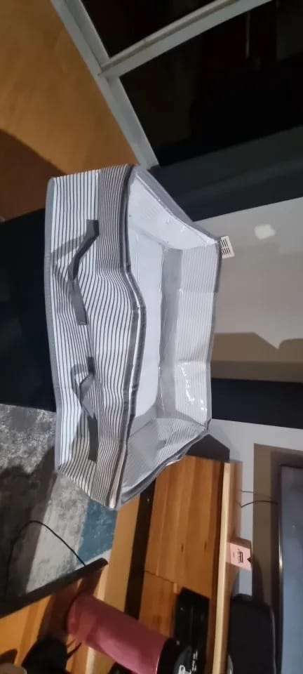 Customer photo review of UnderBed Storage Bag